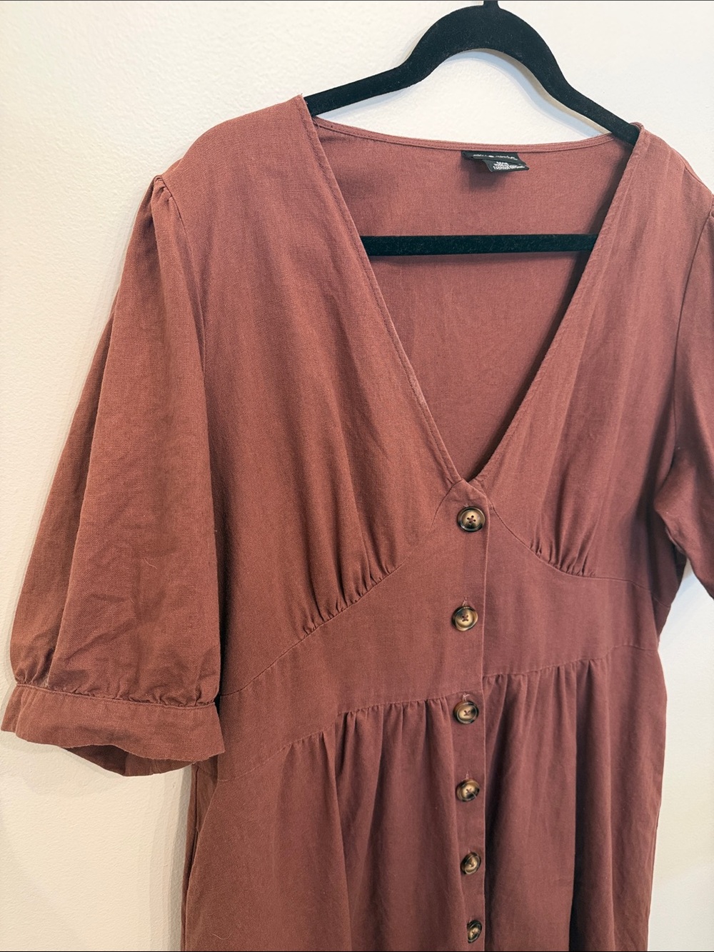 City Chic Wine Button-Front V-Neck Midi Dress - Picture 7 of 10
